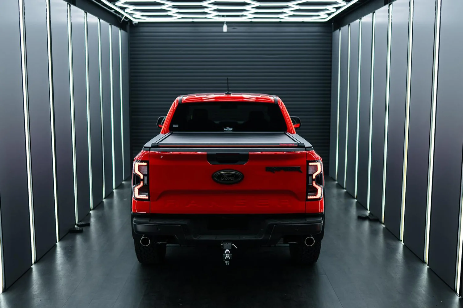 Laderaumabdeckung Tessera SE+ Ford Ranger (P703) 2023+ PHEV 004