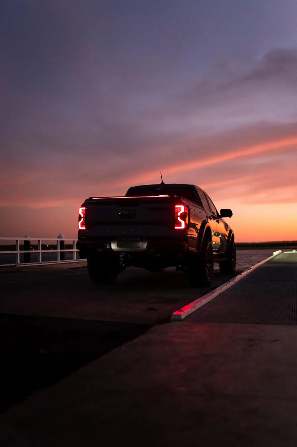 Tessera Roll+ Laderaumabdeckung Rollverdeck "Basic" für FORD Ranger (P703) XLT PHEV TESS 14062 ROLL black matt